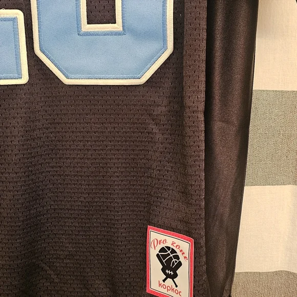 Men's Black and Blue Sports Jersey - Picture 5 of 5